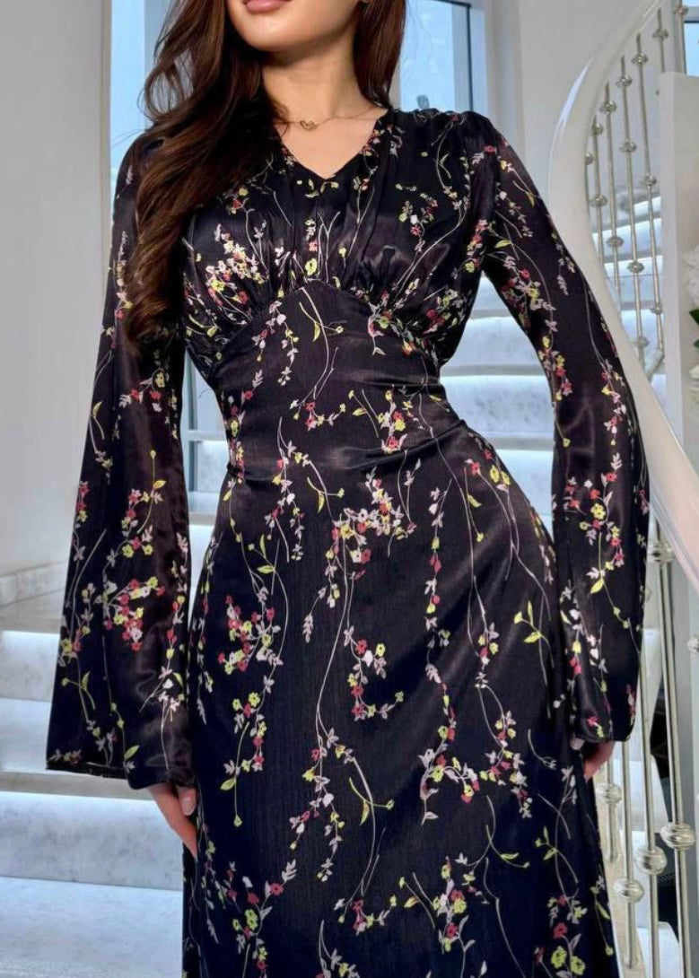 Satinkleid gemustert