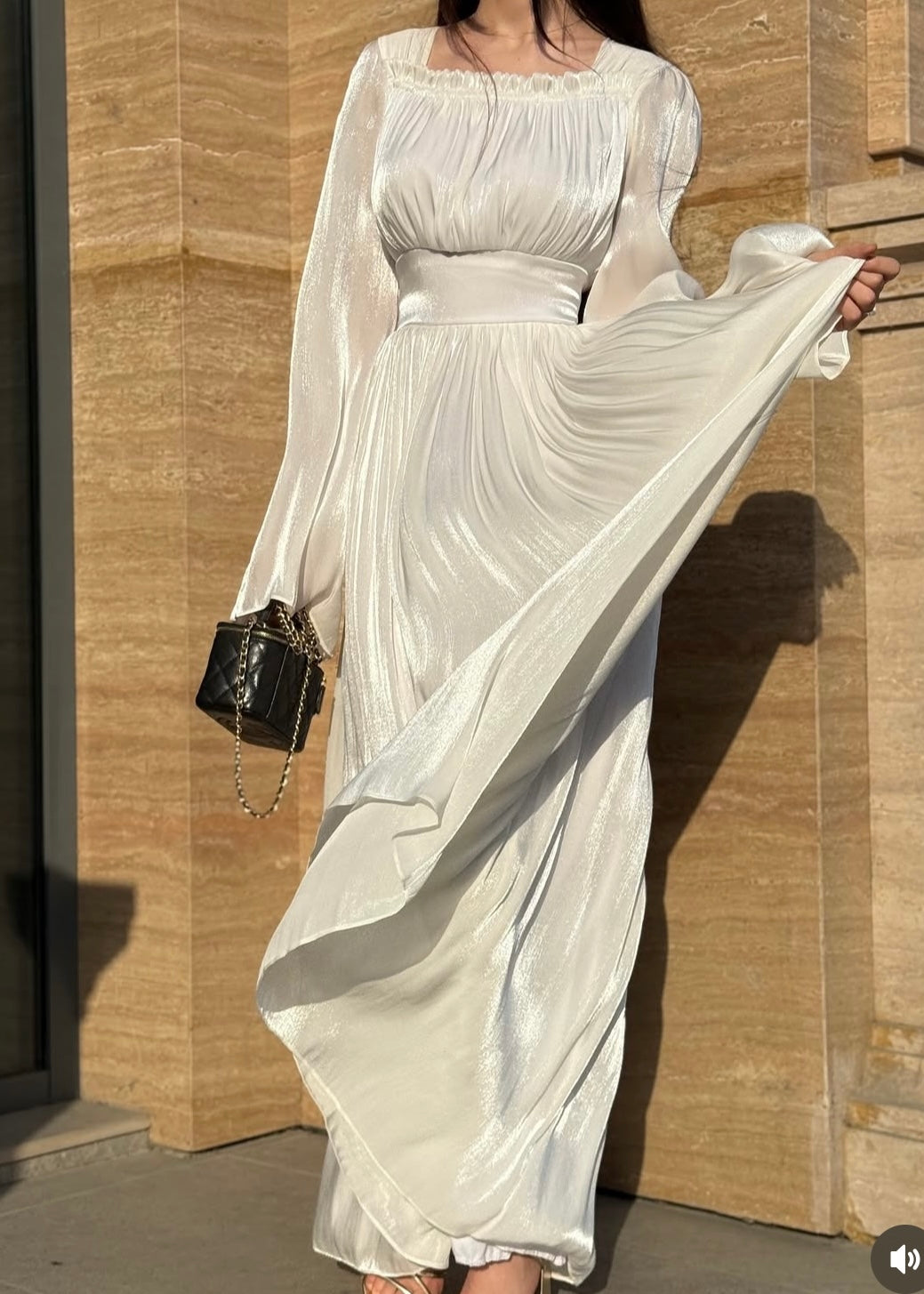 Abendkleid aus Organdyseide